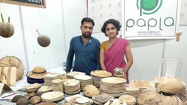 யாரிந்த தம்பதிகள்?