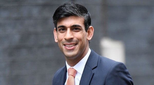 பணக்காரர் பட்டியலில் இடம் 