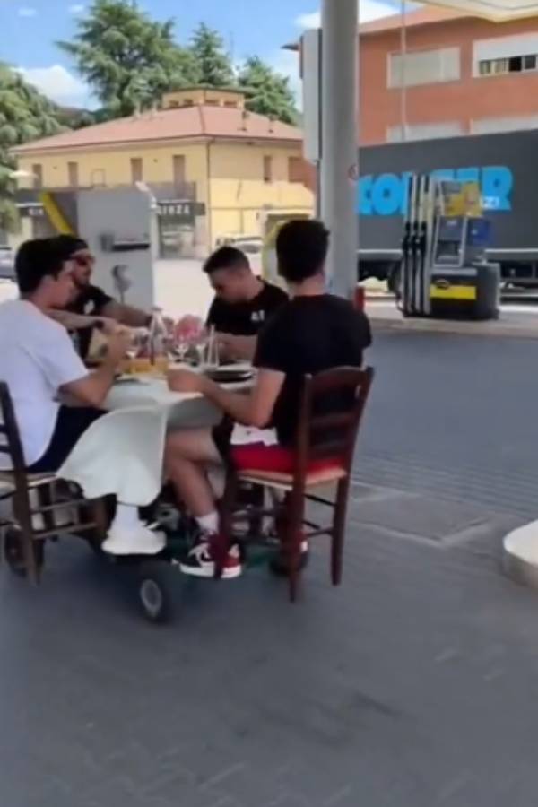  வித்தியாசமான வீடியோ 