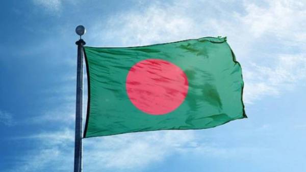 பங்களாதேஷ் 