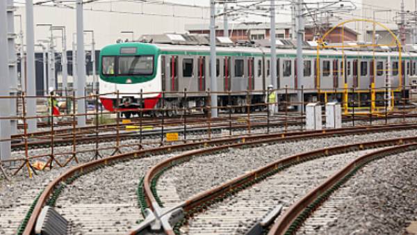 ஸ்மார்ட் சிட்டி மற்றும் மெட்ரோ ரயில் 