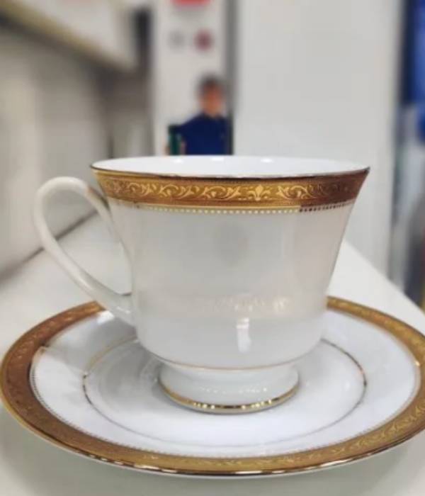  நோரிடேக் பழங்கால தேநீர் தொகுப்பு (ஜப்பான்) 