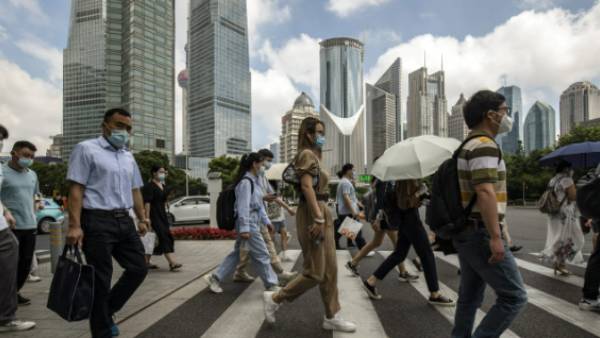 10,000 க்கும் பேர் அதிரடி திட்டம்