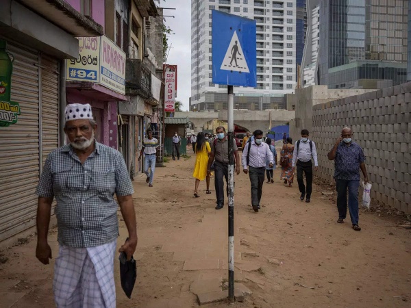 4 பில்லியன் டாலர் உதவி