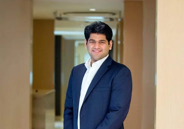 சுதர்சன் வேணு 