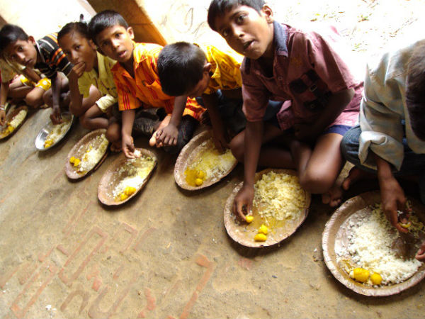 போலி பெயர் 