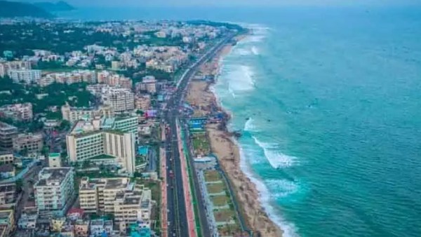 10. விசாகப்பட்டினம்- GDP &dollar;43.5 பில்லியன் 