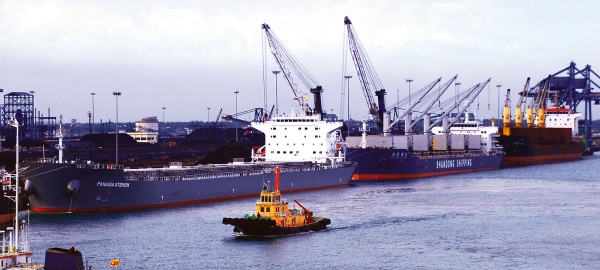 காரைக்கால் துறைமுகம்