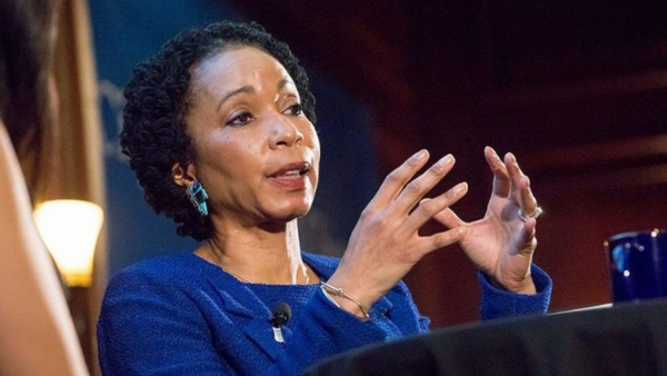 ஆஷிஷ் தவான் மற்றும் ஹெலின் டி கெய்ல்