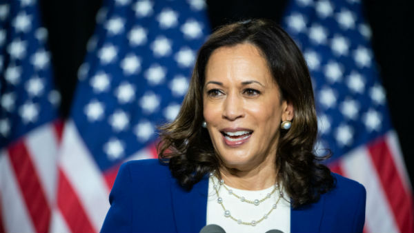  கமலா ஹாரிஸ் 