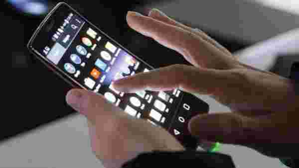 மனைவி, மகள், மகன் போன் நம்பர்