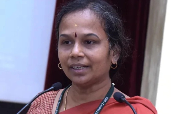 கலைசெல்வியின் படிப்பு