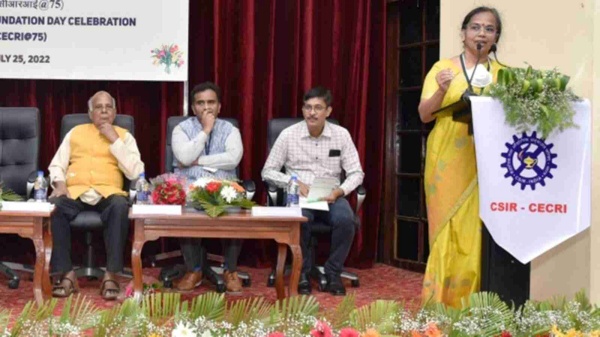 25 ஆண்டுகள் அனுபவம்