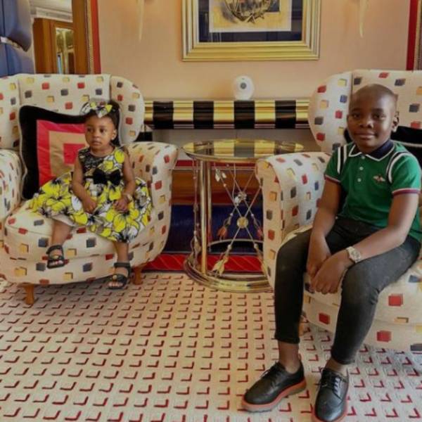 மாம்ஃபா ஜூனியரின் ஆடம்பர வாழ்க்கை