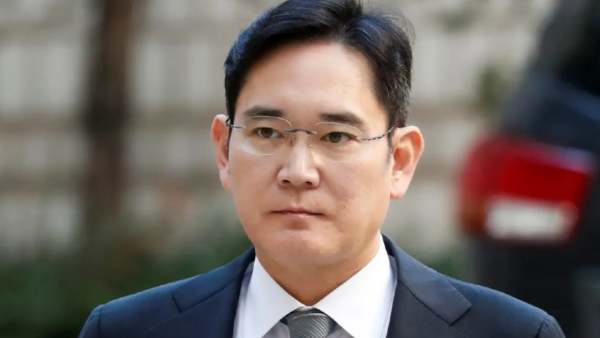 லீ ஜே யங் 