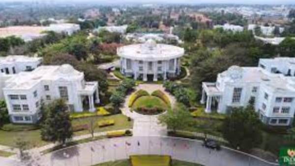 மற்ற பள்ளிகளுக்கு வழங்க திட்டம் 