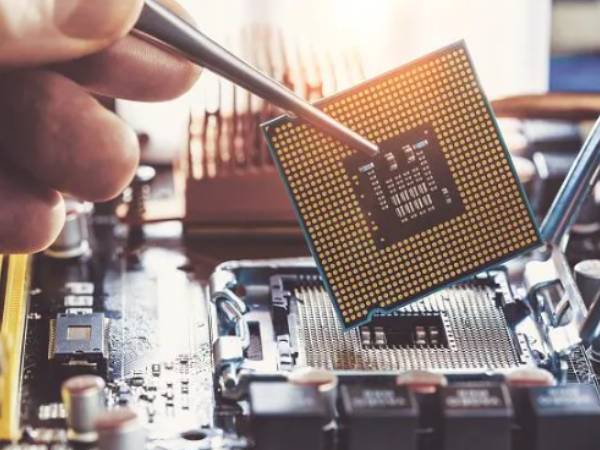 50 சதவீதம் வர்த்தகம் 