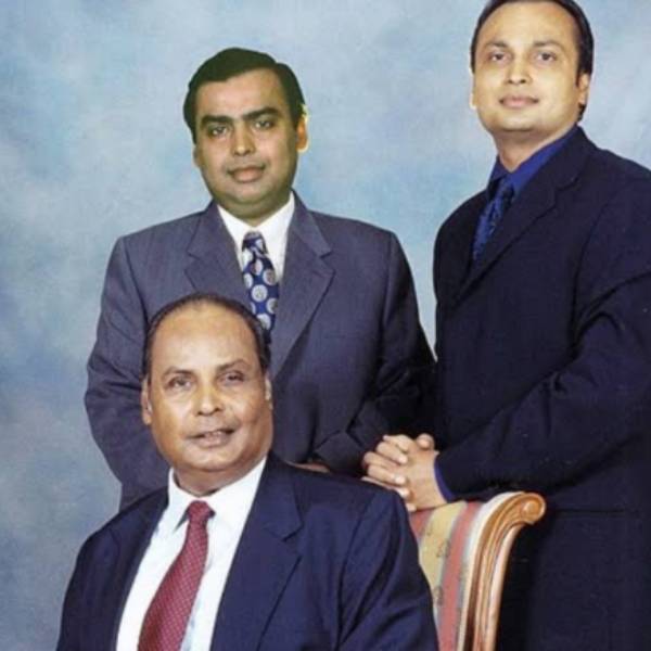 மிடில் கிளாஸ் குடும்பம் 