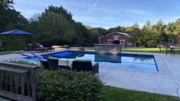 குளத்தின் அம்சங்கள் மற்றும் வசதிகள் 