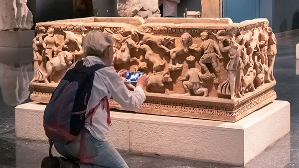 புரூஸ்லீ கல்லறை 