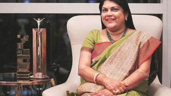 பால்குனி நாயர் 