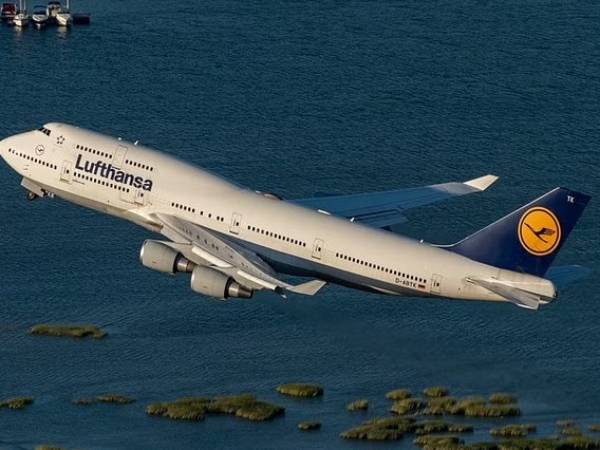 ஊதிய உயர்வு கோரிக்கை