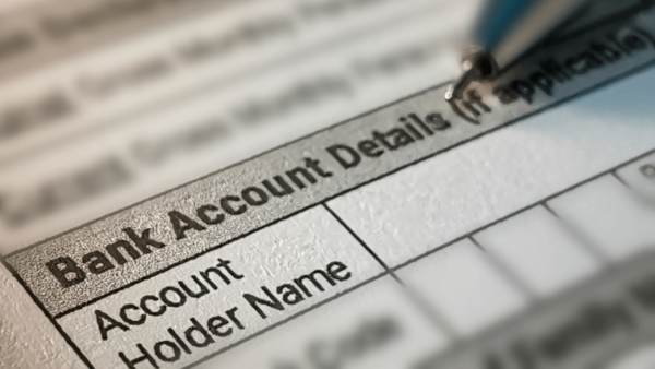 ஒன்றுக்கும் மேற்பட்ட வங்கிக்கணக்கு 