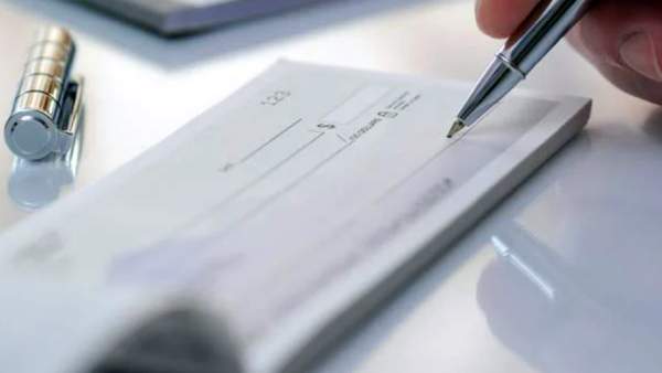 எதற்கு பொறுப்பு 