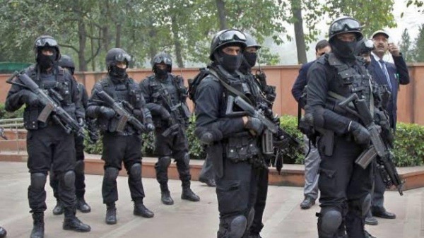 கமாண்டோ 