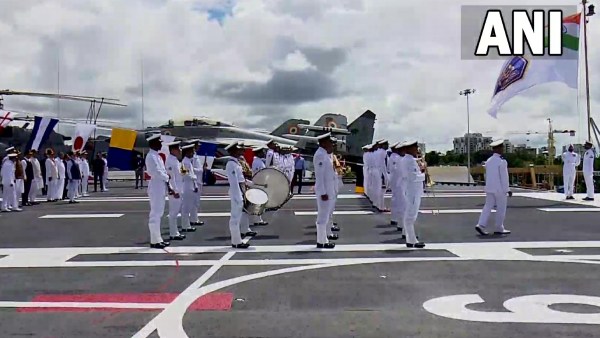 போர்க்கப்பல் 