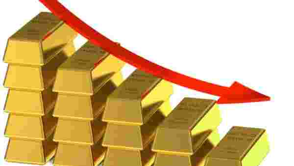 உச்சத்தில் இருந்து சரிவு