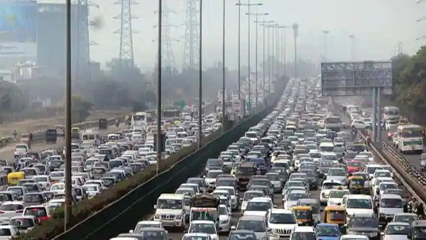 பெங்களூர் Vs குருகிராம் Vs நொய்டா Vs புனே Vs ஹைதராபாத் 