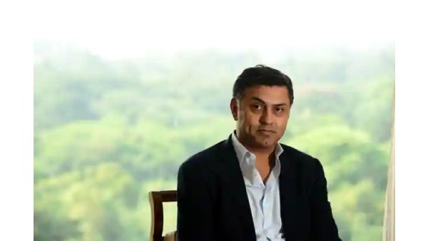 நிகேஷ் அரோரா 