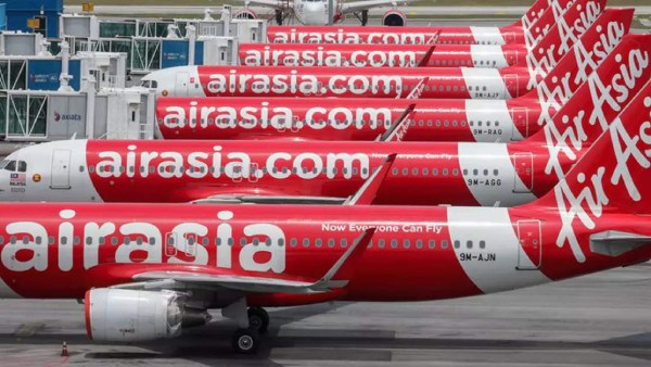 உள்நாடு மற்றும் வெளிநாடு 