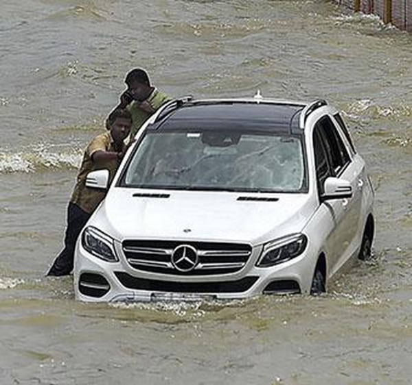 கட்டணம்