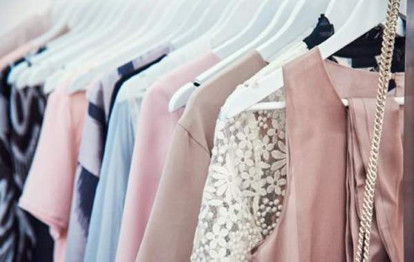 இந்தியாவுக்கு அறிமுகம் 