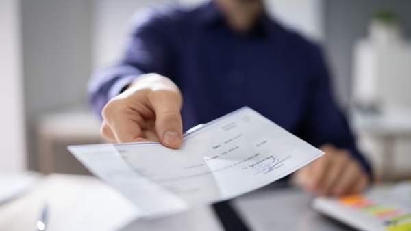  யார் பொறுப்பு? 