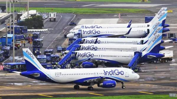 வாடிக்கையாளர்கள் மகிழ்ச்சி 