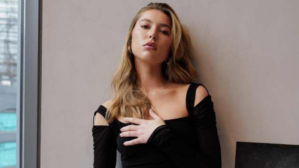 ஈவ் ஜாப்ஸ் 