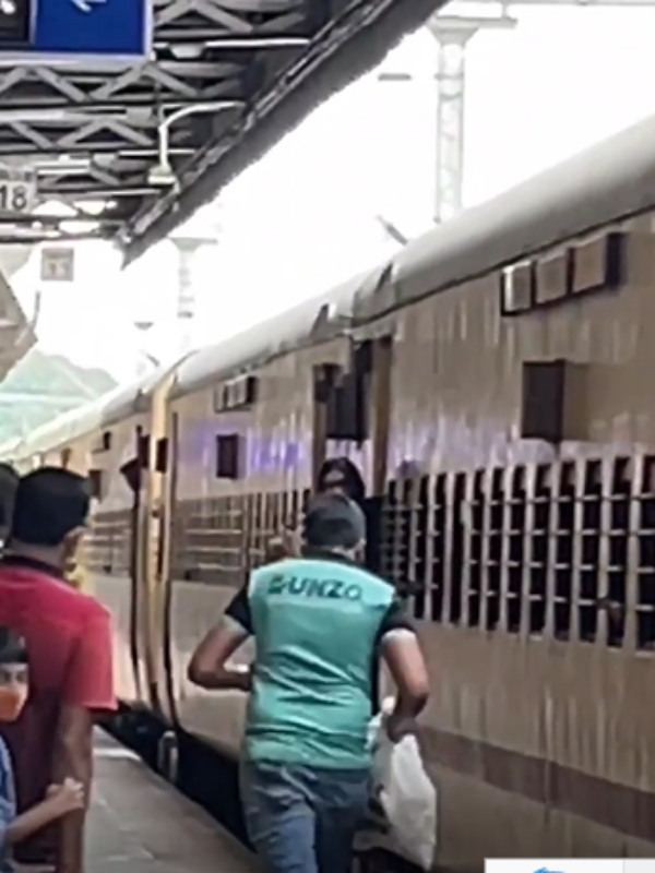 பாராட்டுகள் 