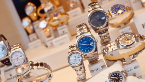  காஸ்ட்லியான பரிசு 