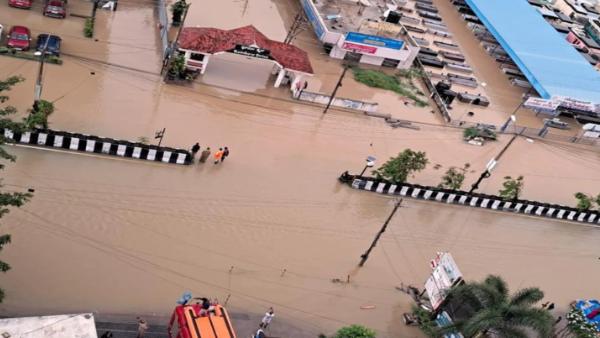 நடந்து செல்லலாம் 