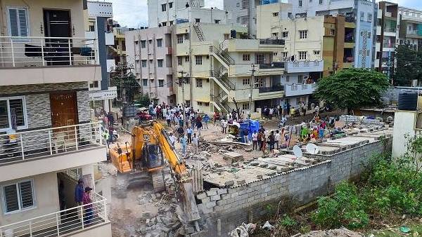  ஆக்கிரமிப்புகள் அகற்றும் பணி தீவிரம்