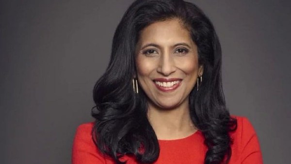 லீனா நாயர் 