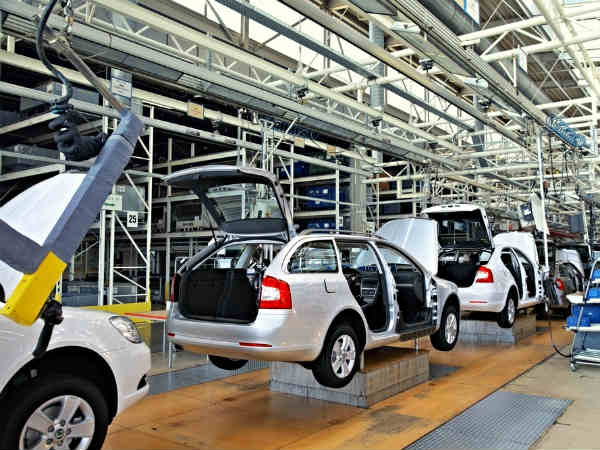 வெளிநாட்டு ஆட்டோமொபைல் நிறுவனங்கள் 