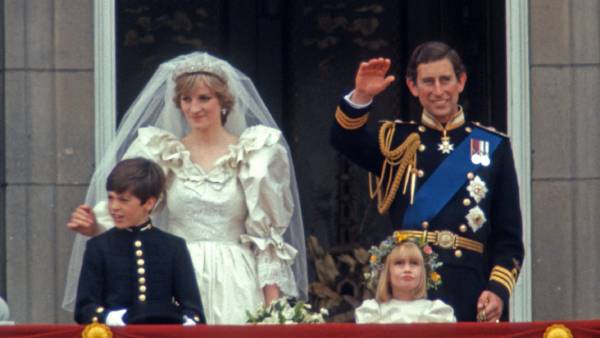 சார்லஸ் - டயானா திருமணம் 