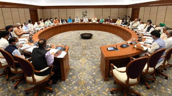 இந்தியாவில் எவ்வளவு விலையேற்றம்? 