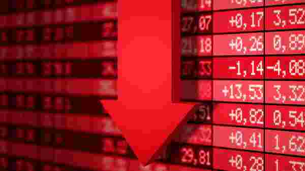 பொருளாதாரம் சரியலாம்