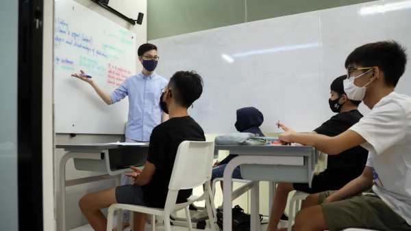 ரூ.12 கோடி வருமானம் 