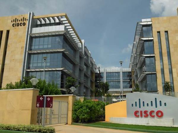 13.6 பில்லியன் டாலர் வருவாய் 